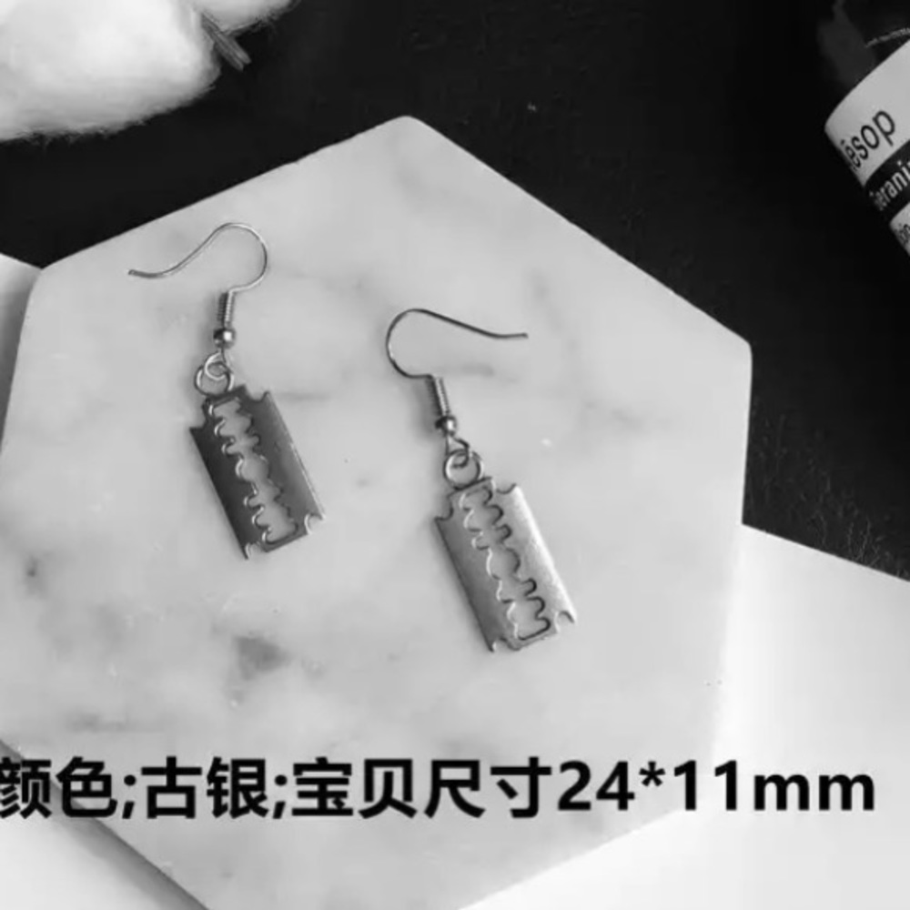NEW Punk Sliver Handcuffs Drop Earrings